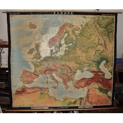 Europe : (Large Color Topographic Pull Down Map)